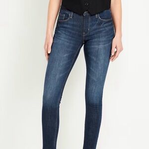 Old Navy Dark Wash Mid Rise Rockstar Super Skinny Raw Hem Jeans 8